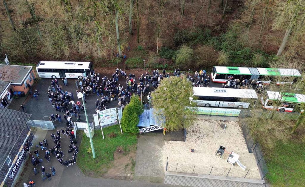 Ankunft SV Lembeck auf Schalke 2025