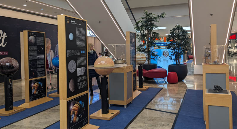 Nova Planetarium Weltraum Ausstellung Mercaden