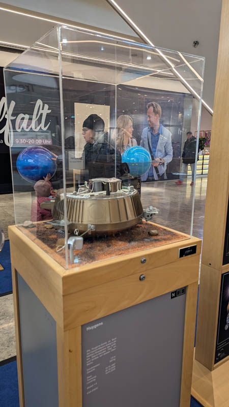 Nova Planetarium Weltraum Ausstellung Mercaden