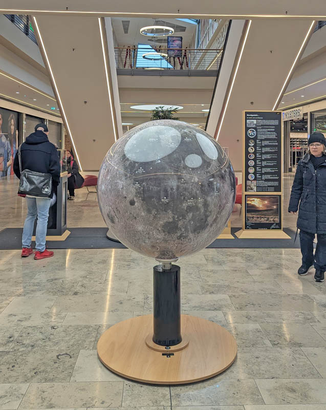 Nova Planetarium Weltraum Ausstellung Mercaden