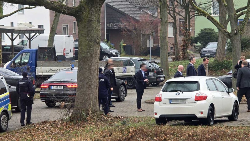 Ministerpräsident Wüst besucht Haldewangschule in Dorsten