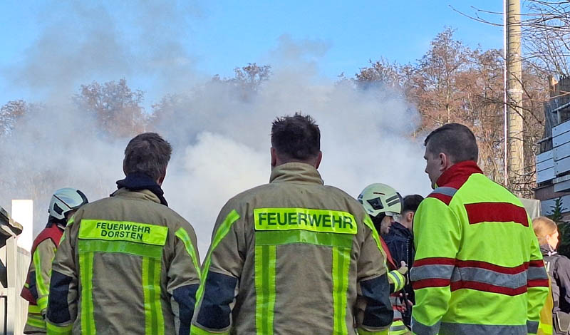 Feuerwehr Einsatz Marienviertel Garagenbrand