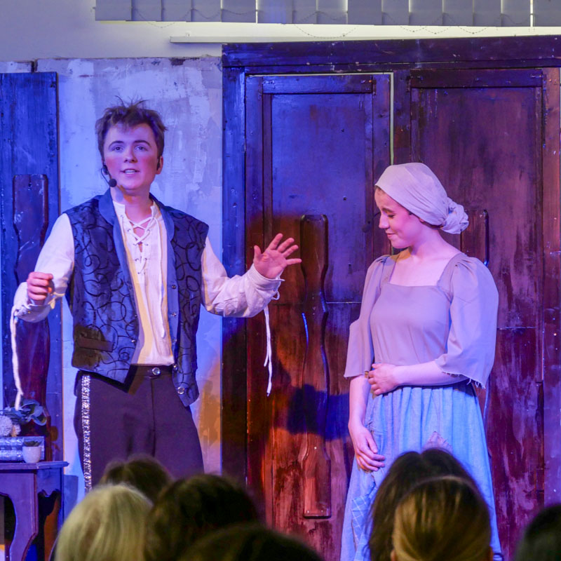 Theaterstück Cinderella in Rhade