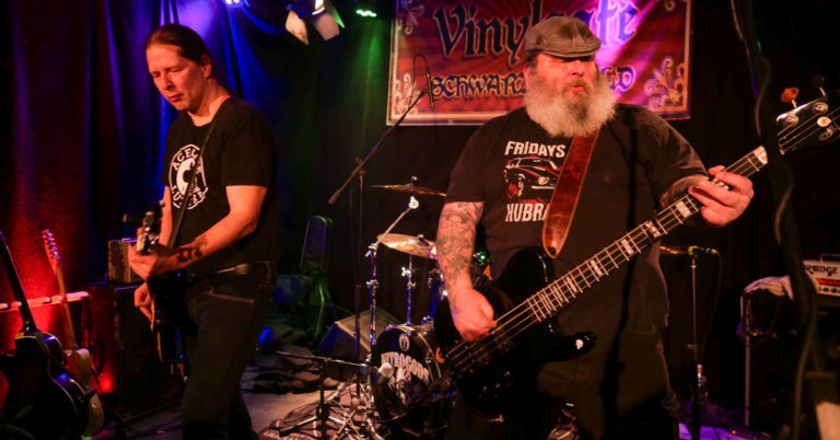Nitrogod und Dust and Bones im Dorstener Vinylcafe