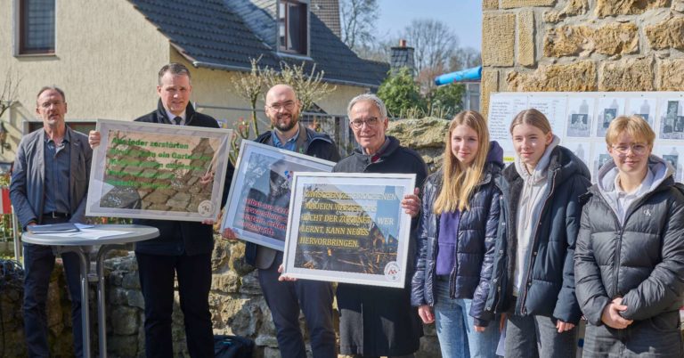 Bewegende Gedenkveranstaltung zur Bombardierung Wulfens