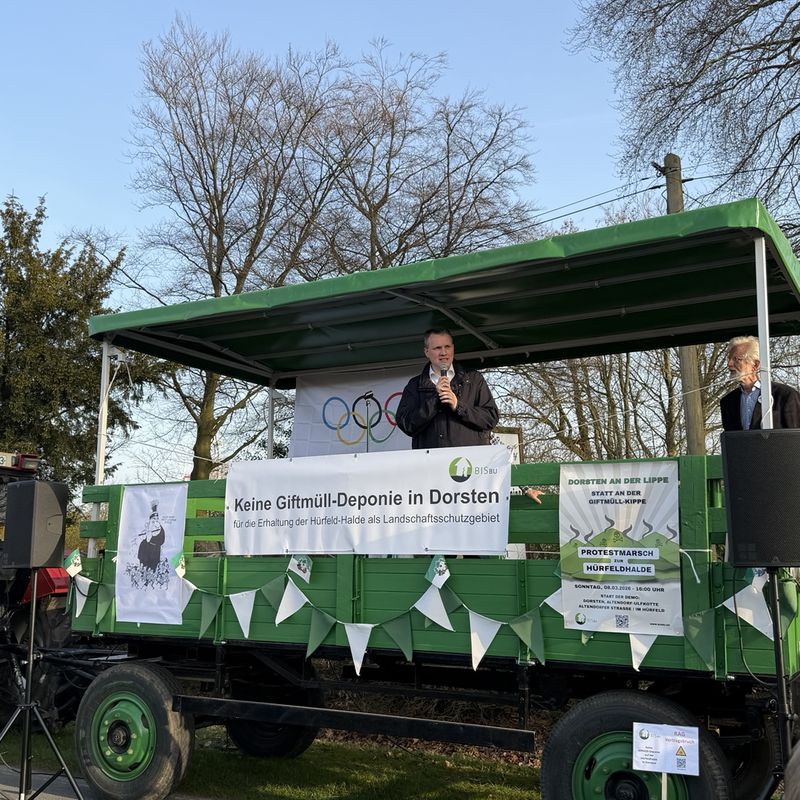 Tobias Stockhoff bei dem Protestmarsch zur Hürfeld-Halde