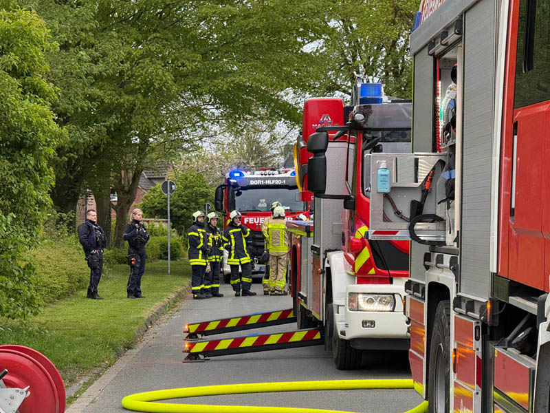 Marienstrasse-Dorsten-Hund-gerettet-Feuerwehr-Brand