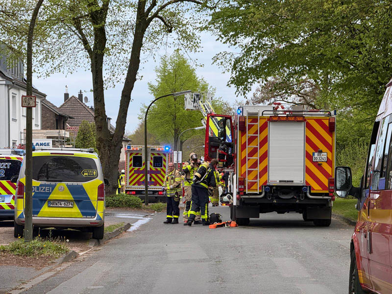 Marienstrasse-Dorsten-Hund-gerettet-Feuerwehr-Brand
