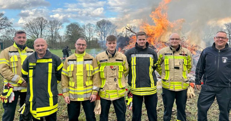 Osterfeuer in Wulfen: Brauchtum, Begegnung und ein Abend voller Wärme