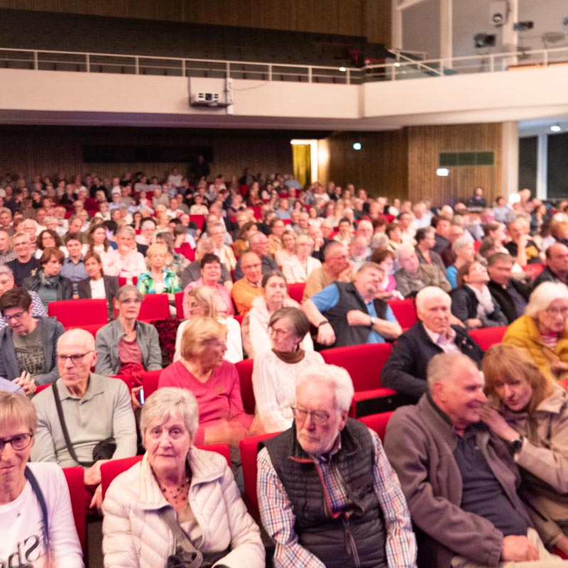 Tobias Mann in der Aula St Ursula