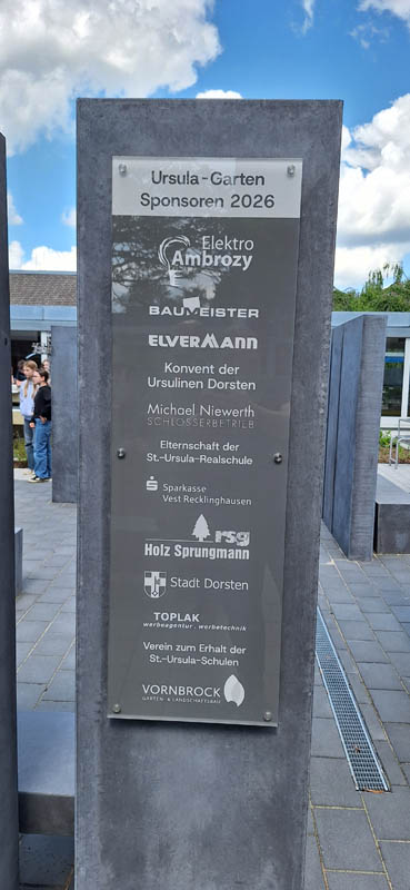 Einweihung St. Ursula Garten Realschule