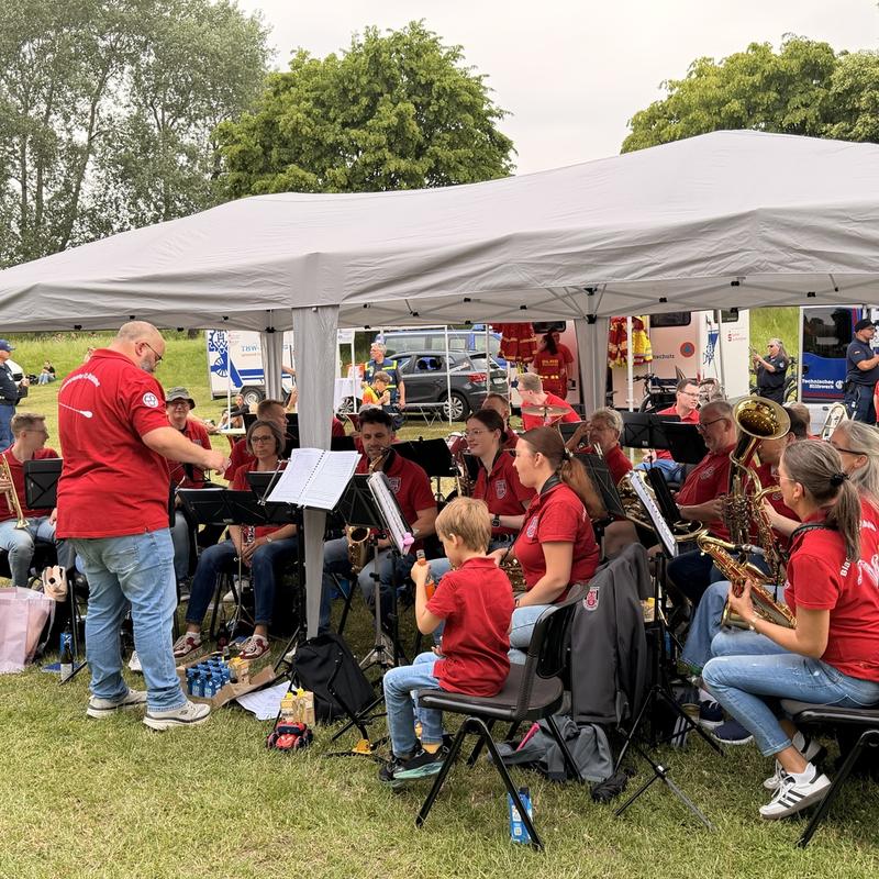 Blasorchester St. Antonius beim Brustkrebslauf