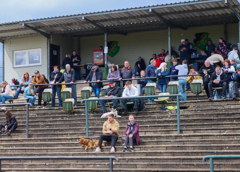 Football-Nachwuchs im Ellerbruchstadion Dorsten