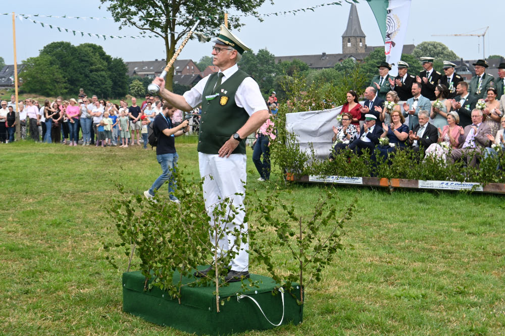 Festparade zum 150-jährigen Bestehen des Bürgerschützenvereins Lembeck