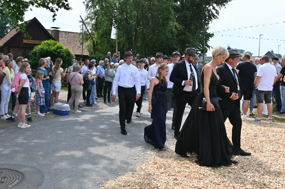 Festparade zum 150-jährigen Bestehen des Bürgerschützenvereins Lembeck