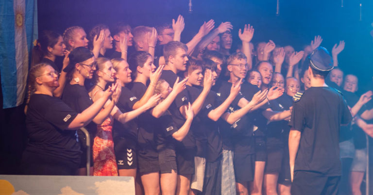 Ten Sing on Tour: Mit buntem Programm um die ganze Welt