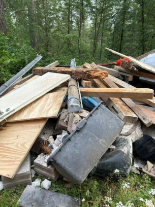 Illegale M&uuml;llentsorgung Dorsten Schutt Wald