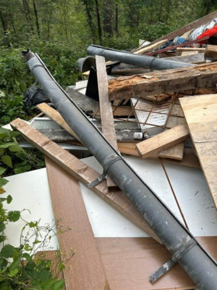 Illegale M&uuml;llentsorgung Dorsten Schutt Wald