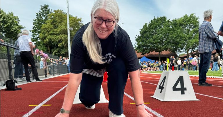 Neue Tartanbahn in Dorsten: Schulleiterin freut sich auf mehr Sport im Jahnstadion