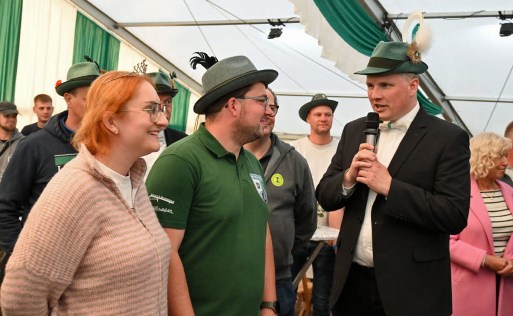 Neuer Stadtkaiser Dorsten 2026: Jonas Spickermann gewinnt das Stadtkönigsschießen.
