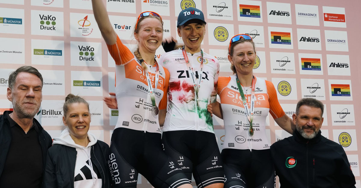 Nele Wennemann vom Team Lembeck sicherte sich bei den NRW-Kriteriumsmeisterschaften in Münster-Hiltrup den Titel in der Rennklasse Frauen Elite.