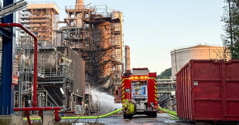 Brand in BP-Raffinerie Scholven unter Kontrolle: „Keine Gefahr für Bevölkerung“