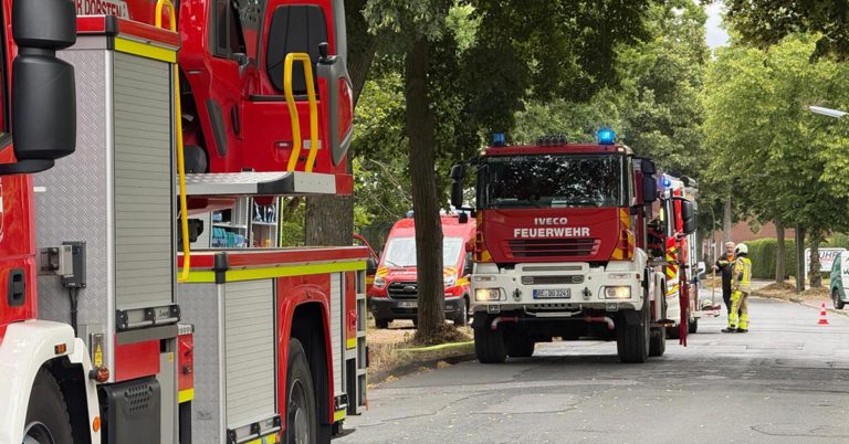 Kellerbrand in Gewerbebetrieb an der Marienstraße ruft Feuerwehr Dorsten auf den Plan