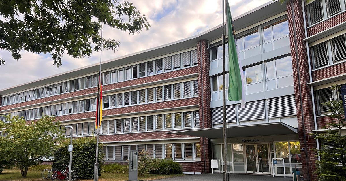 Rathaus Dorsten Flaggen Halbmast Trauer