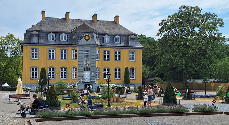 Schloss Beck Eröffnung Wasserspielplatz Beckis Wasserzauvber