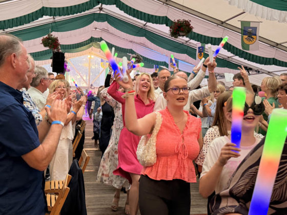 Festball beim Sch&uuml;tzenfest Rhade 2026 am Sonntag