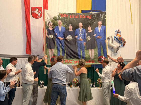 Festball beim Sch&uuml;tzenfest Rhade 2026 am Sonntag
