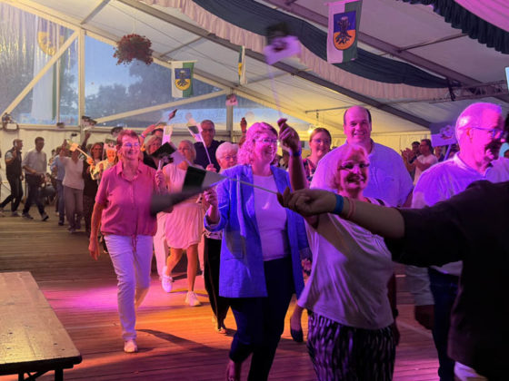 Festball beim Sch&uuml;tzenfest Rhade 2026 am Sonntag