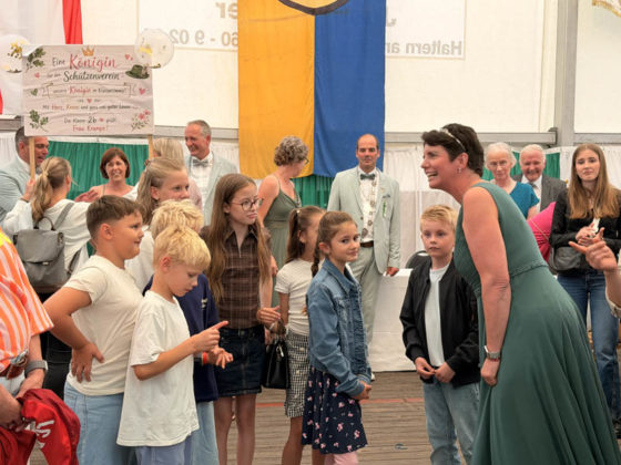 Festball beim Sch&uuml;tzenfest Rhade 2026 am Sonntag