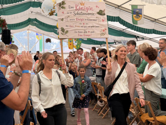 Festball beim Sch&uuml;tzenfest Rhade 2026 am Sonntag