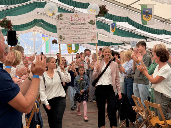Festball beim Sch&uuml;tzenfest Rhade 2026 am Sonntag