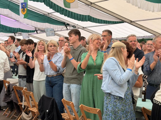 Festball beim Sch&uuml;tzenfest Rhade 2026 am Sonntag