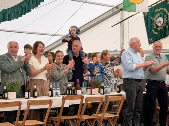 Festball beim Sch&uuml;tzenfest Rhade 2026 am Sonntag