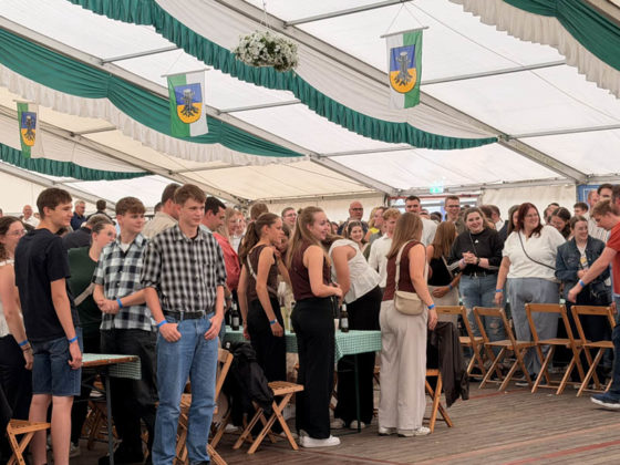 Festball beim Sch&uuml;tzenfest Rhade 2026 am Sonntag
