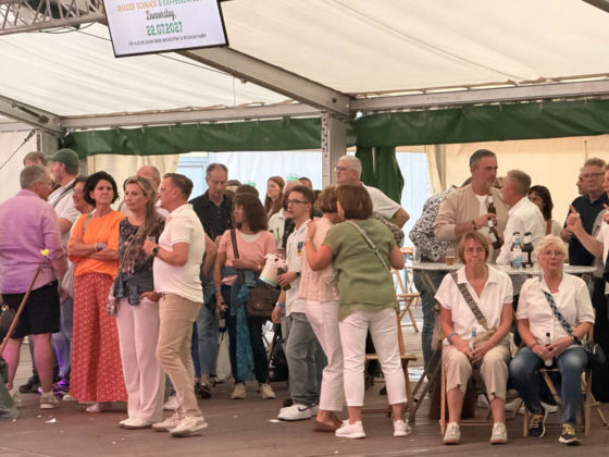 Festball beim Sch&uuml;tzenfest Rhade 2026 am Sonntag