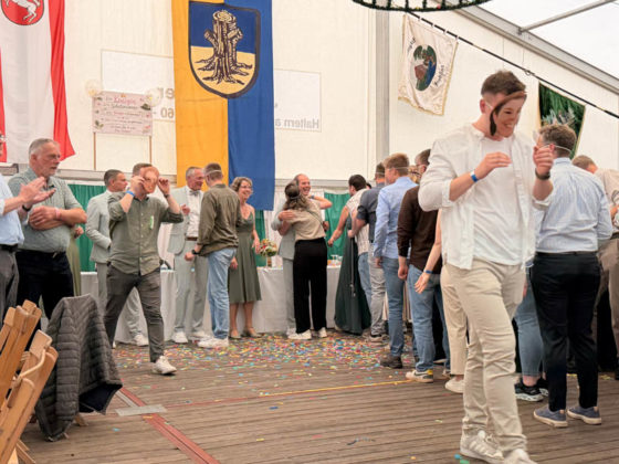 Festball beim Sch&uuml;tzenfest Rhade 2026 am Sonntag
