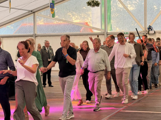 Festball beim Sch&uuml;tzenfest Rhade 2026 am Sonntag