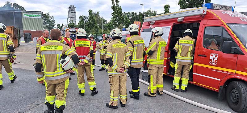 Brand bei Humbert Entsorger in Dorsten-Hervest