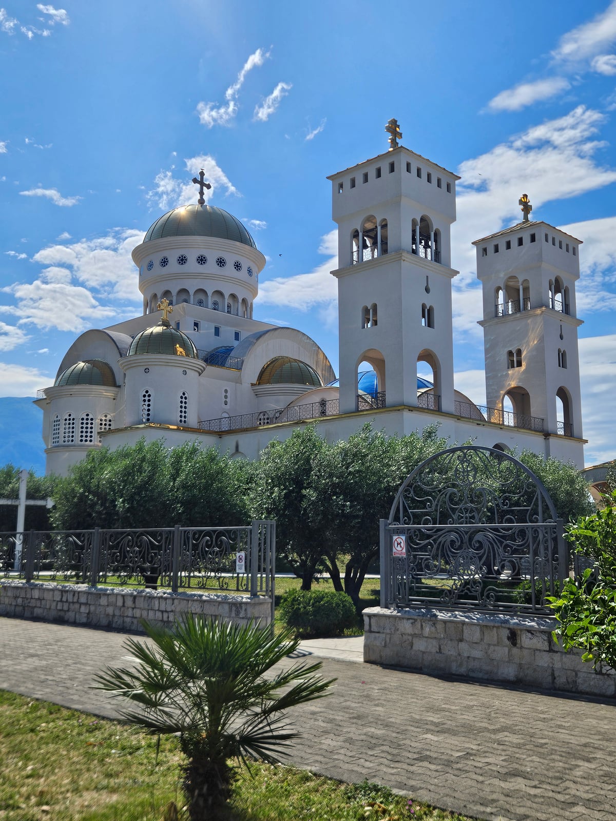 Serbisch-orthodoxe Kathedrale in Bar in Montenegro